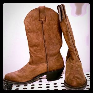Brown boots